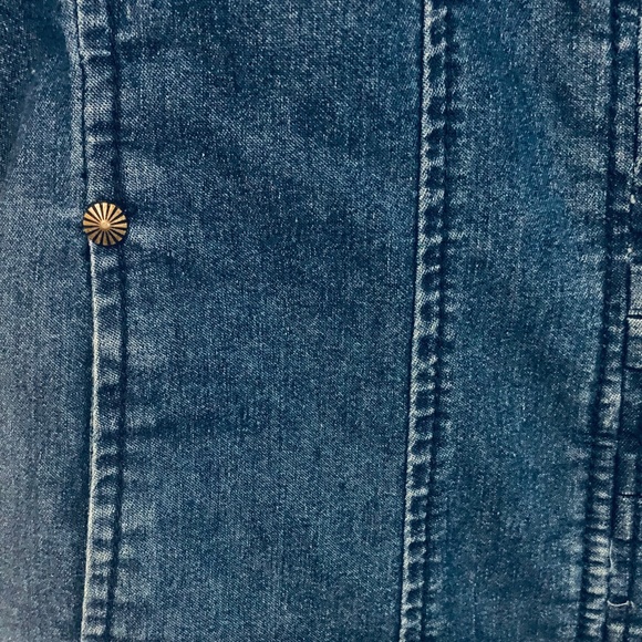 Vintage Women's Blujean Jacket Long Sleeves - Picture 4 of 14